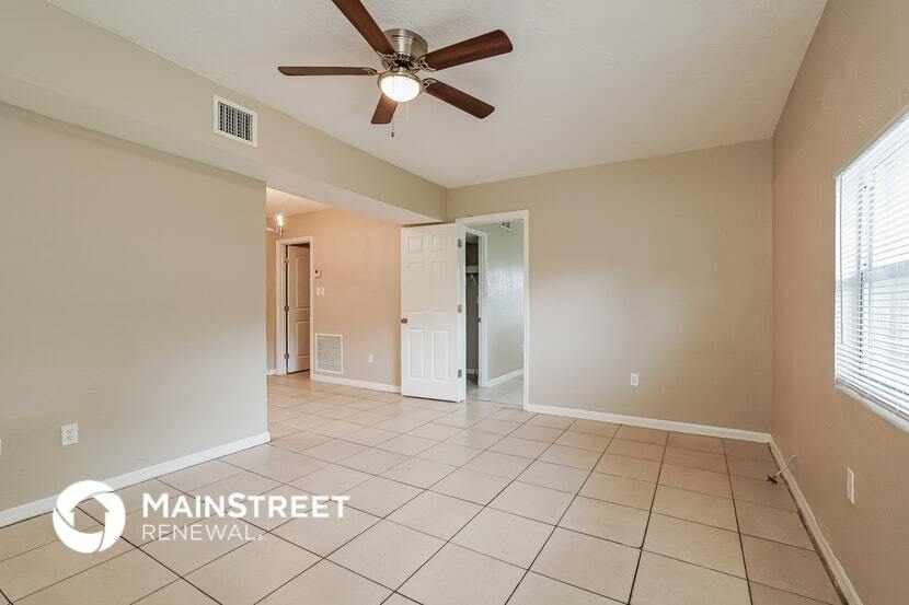 Building Photo - 1507 Gardenia Ave