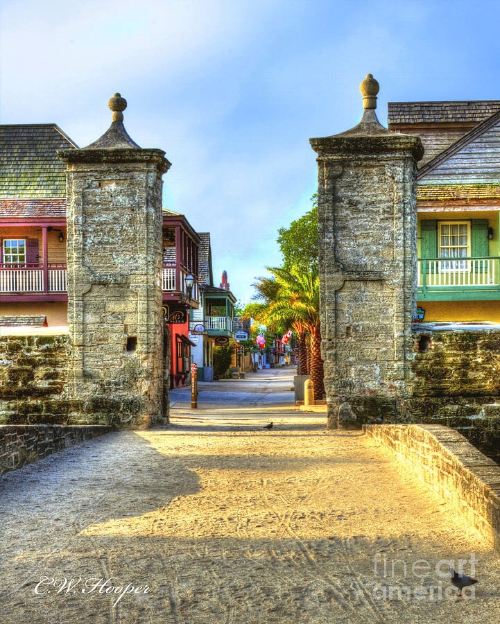 Building Photo - 144 Menendez Rd