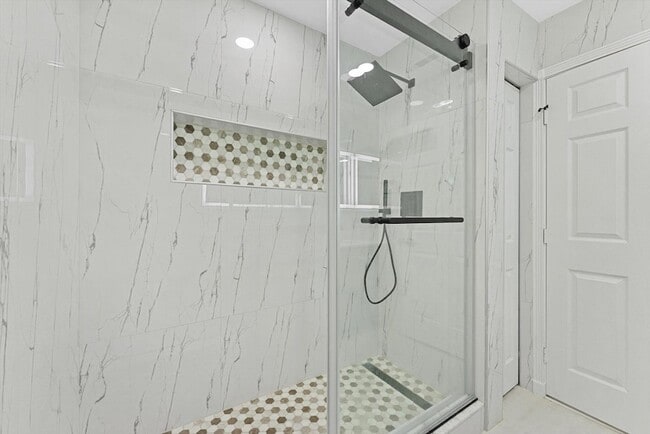 Building Photo - 20094 W Key Dr