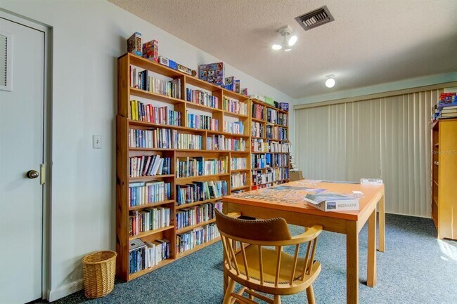 Building Photo - 90 S Highland Ave