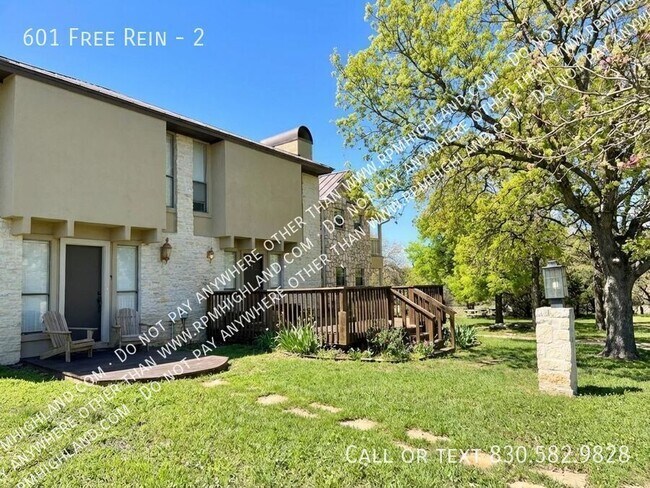 Building Photo - 601 Free Rein