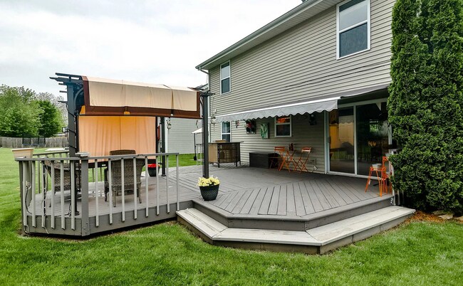 Building Photo - 4054 Linden Rd