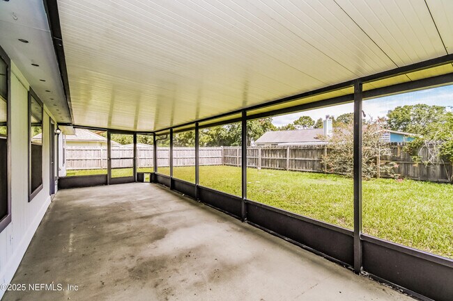 Building Photo - 3183 Chads Ct