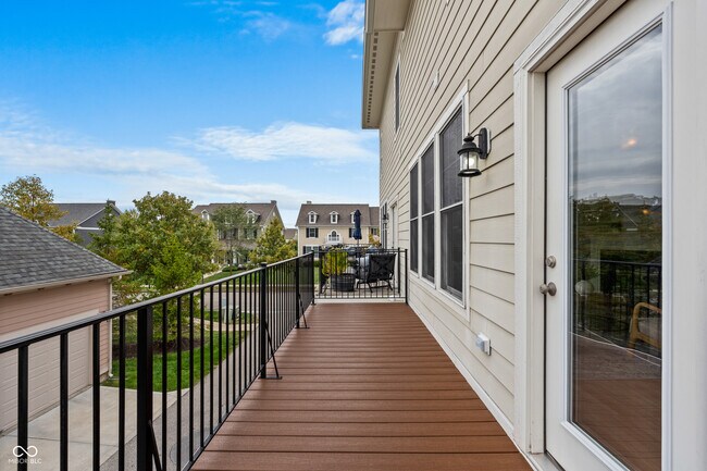 Building Photo - 2627 Congress St