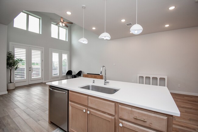 Building Photo - 16635 Bristol Steel Ln