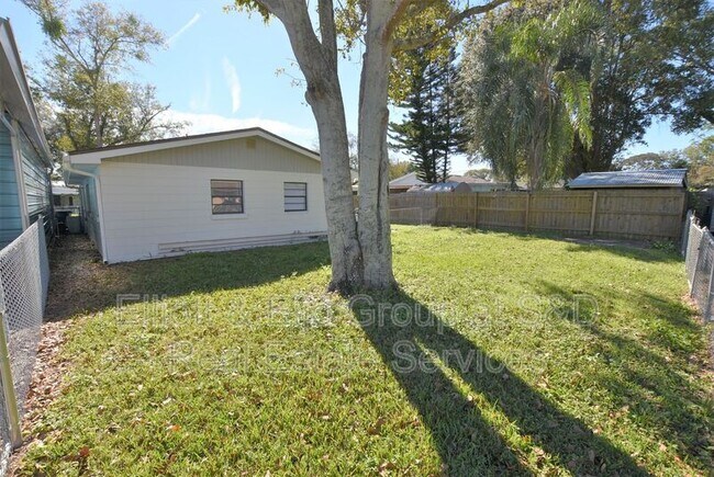 Building Photo - 117 Flamingo Dr