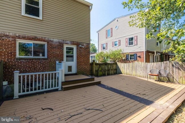 Building Photo - 2308 Mary Baldwin Dr