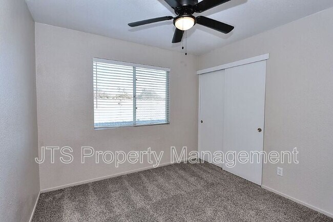 Building Photo - 6620 Verandah Ct
