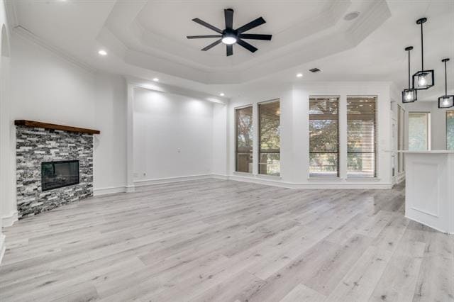 Building Photo - 422 Mustang Dr