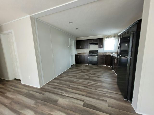 Building Photo - 11402 4th St NE