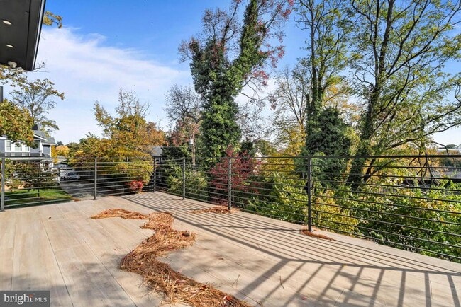 Building Photo - 4246 15th St N