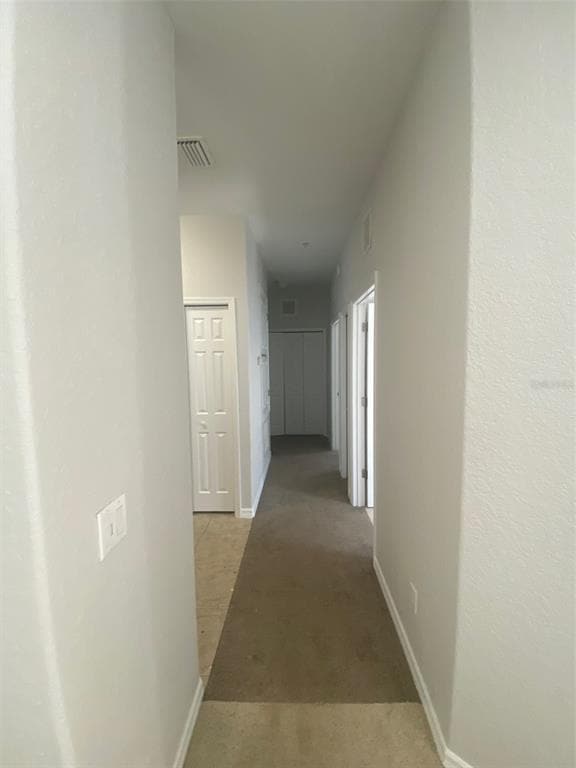 Building Photo - 6061 Kirkland Way