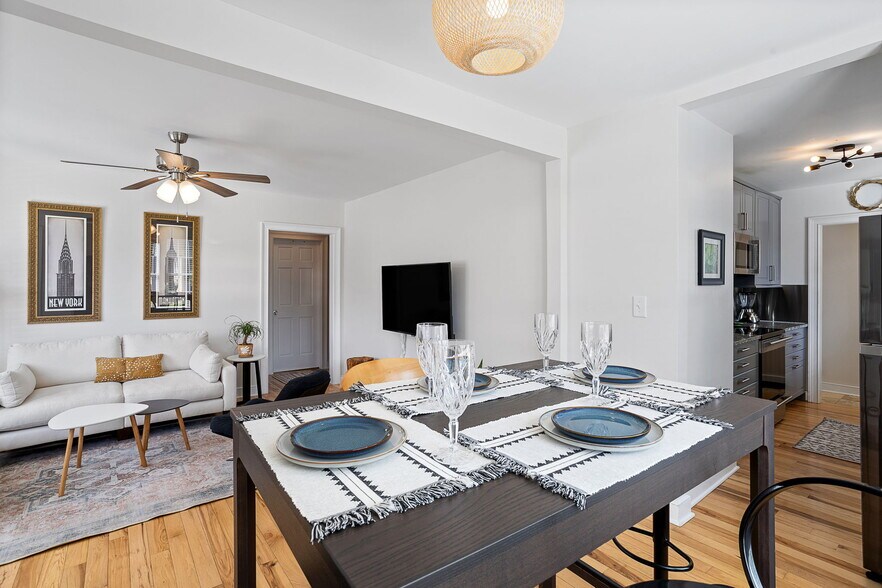 Building Photo - 3739 Tim St