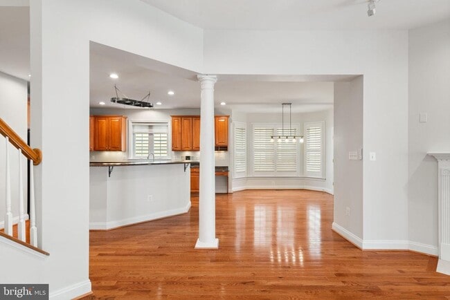 Building Photo - 9185 Topaz St