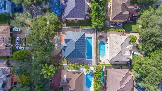 Building Photo - 16310 NW 84th Ct