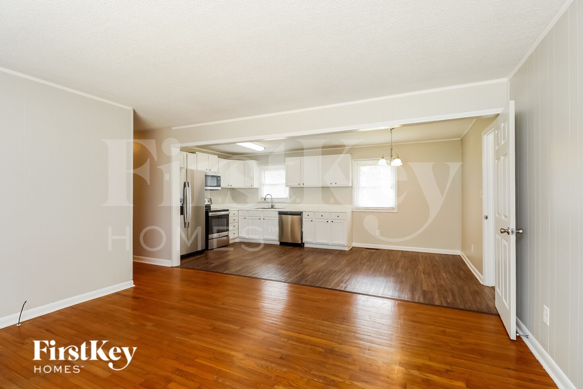 Building Photo - 3715 Branding Iron Dr