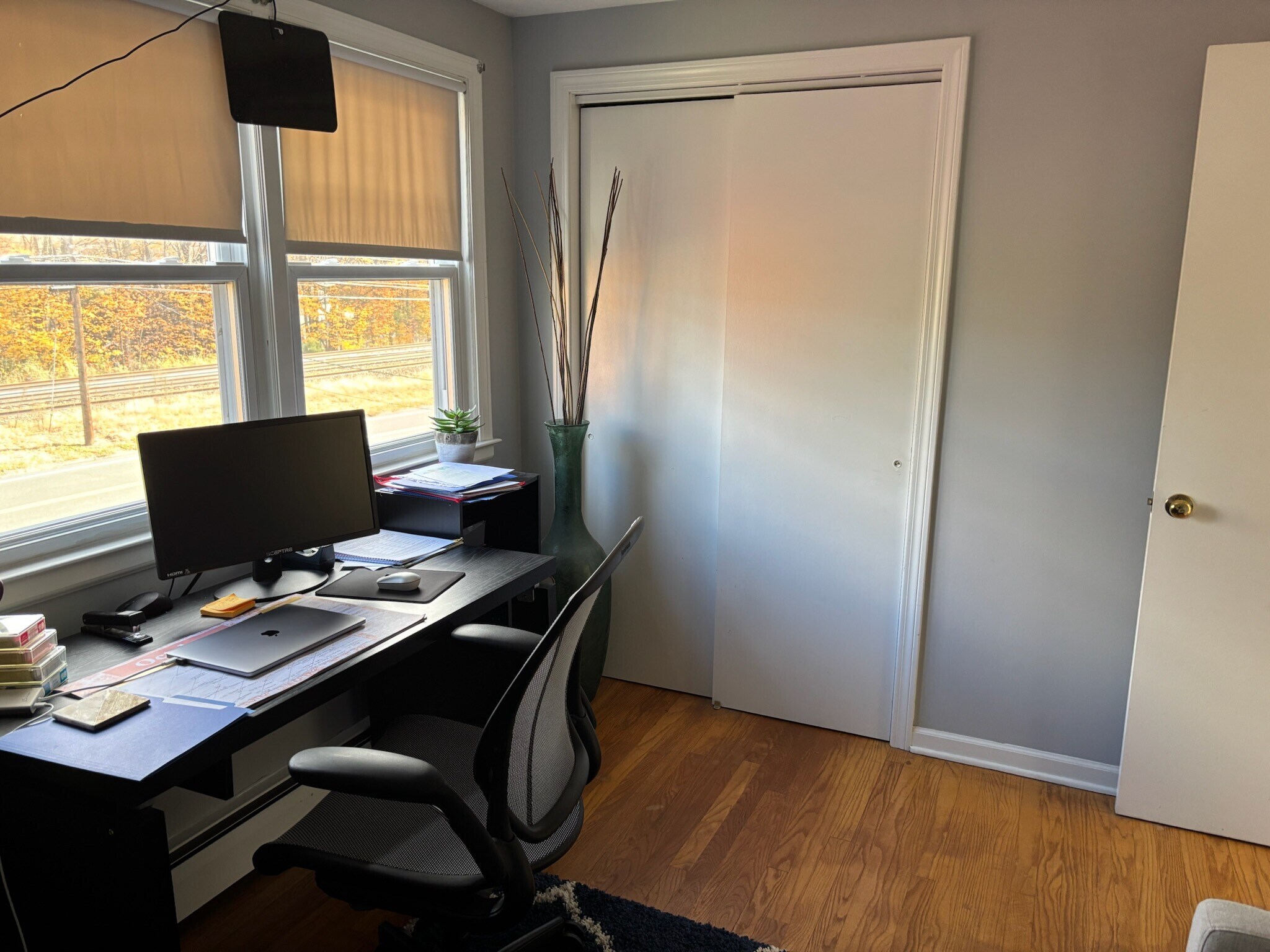 Building Photo - 366 Kensington Rd