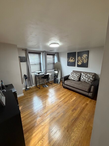 Building Photo - 48 Washington Ave