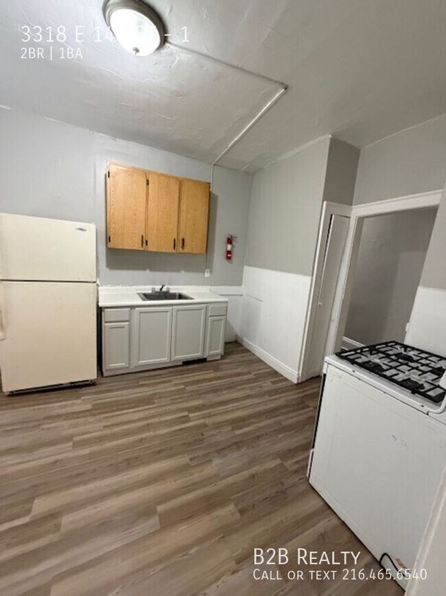 Building Photo - 3318 E 140th St