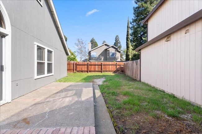 Building Photo - 4541 Country Run Way