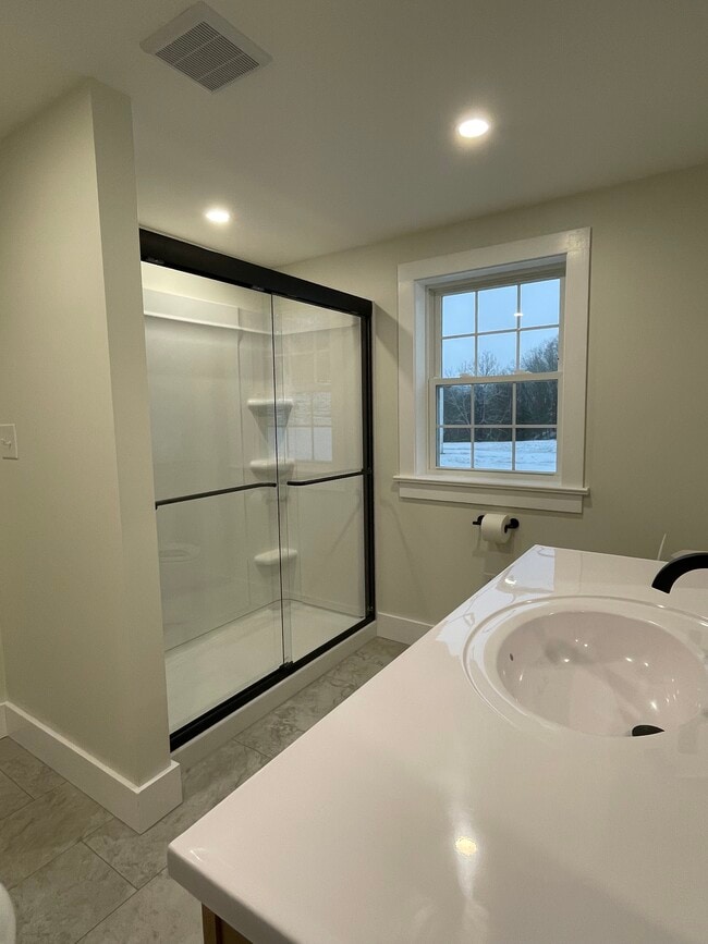 Building Photo - 21335 Green Spring Rd