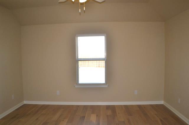 Building Photo - 3205 Sandstone Dr