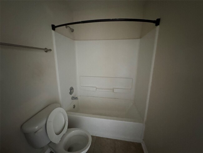 Building Photo - 21835 Mossy Field Ln