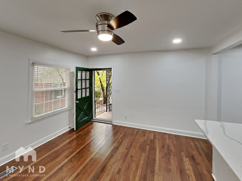 Building Photo - 1416 Whilden Pl