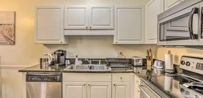 Building Photo - 9780 Leyland Dr