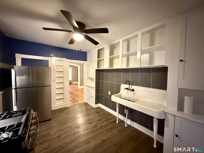 Building Photo - 80 North St