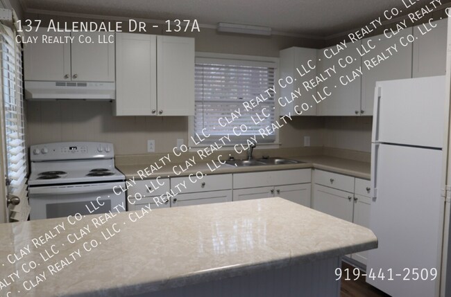 Building Photo - 137 Allendale Dr