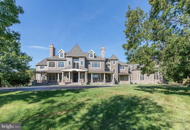 Building Photo - 2115 Pony Trail Dr