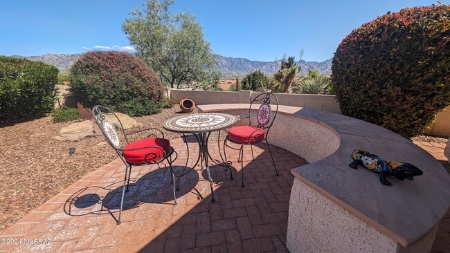 Building Photo - 39019 S Moonwood Dr