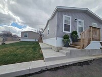 Building Photo - 206 Bluejay Ln