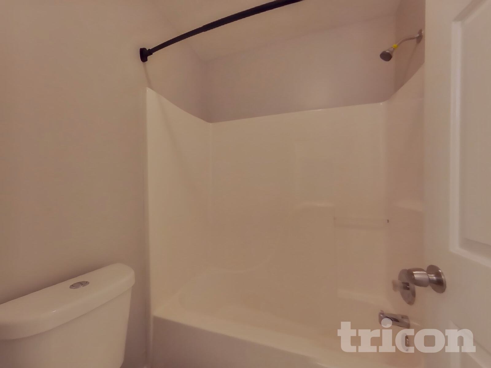 Building Photo - 320 Providence Rd