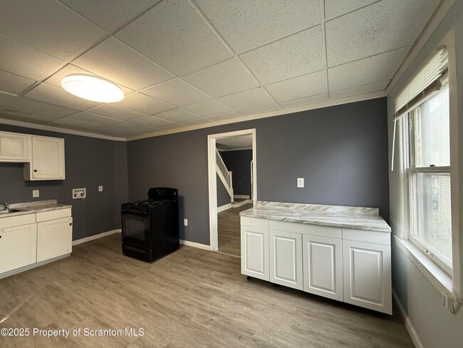 Building Photo - 203 Greenbush St