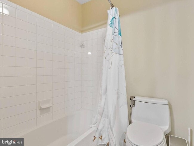 Building Photo - 14301 Autumn Crest Rd