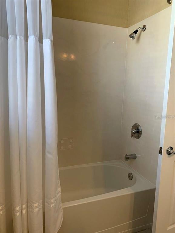 Building Photo - 2484 San Tecla St