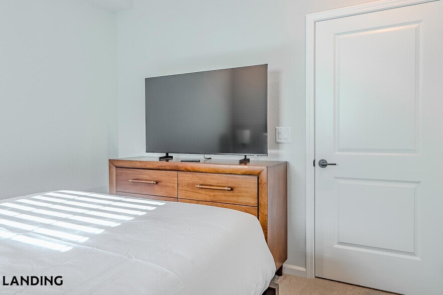 Building Photo - 1650 Harris Hill Rd