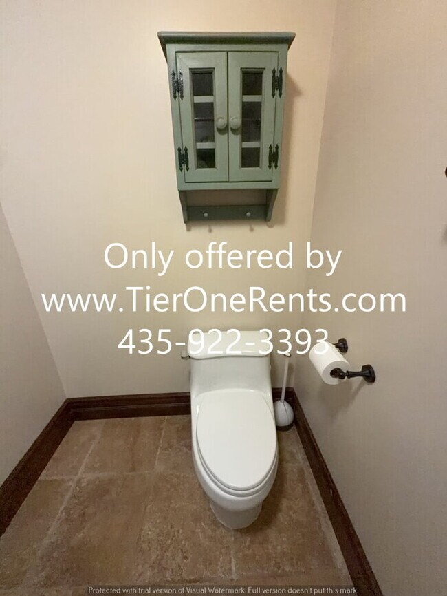 Building Photo - NO DEPOSIT option available for qualified renters!