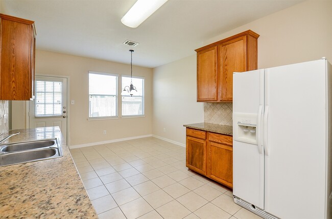 Building Photo - 7415 Oakwood Canyon Dr