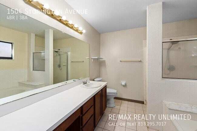 Building Photo - 1504 Storington Ave