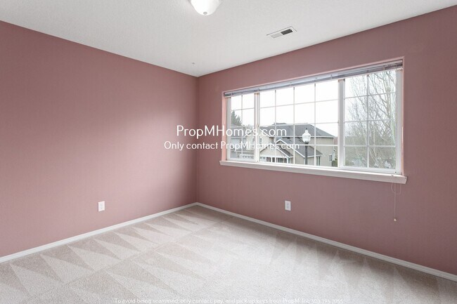 Building Photo - Colorful Four Bedroom Home In Bethany W/ Spacious Backyard!