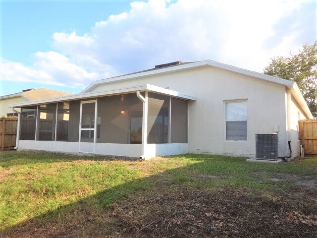 Building Photo - 13256 Early Run Lane
