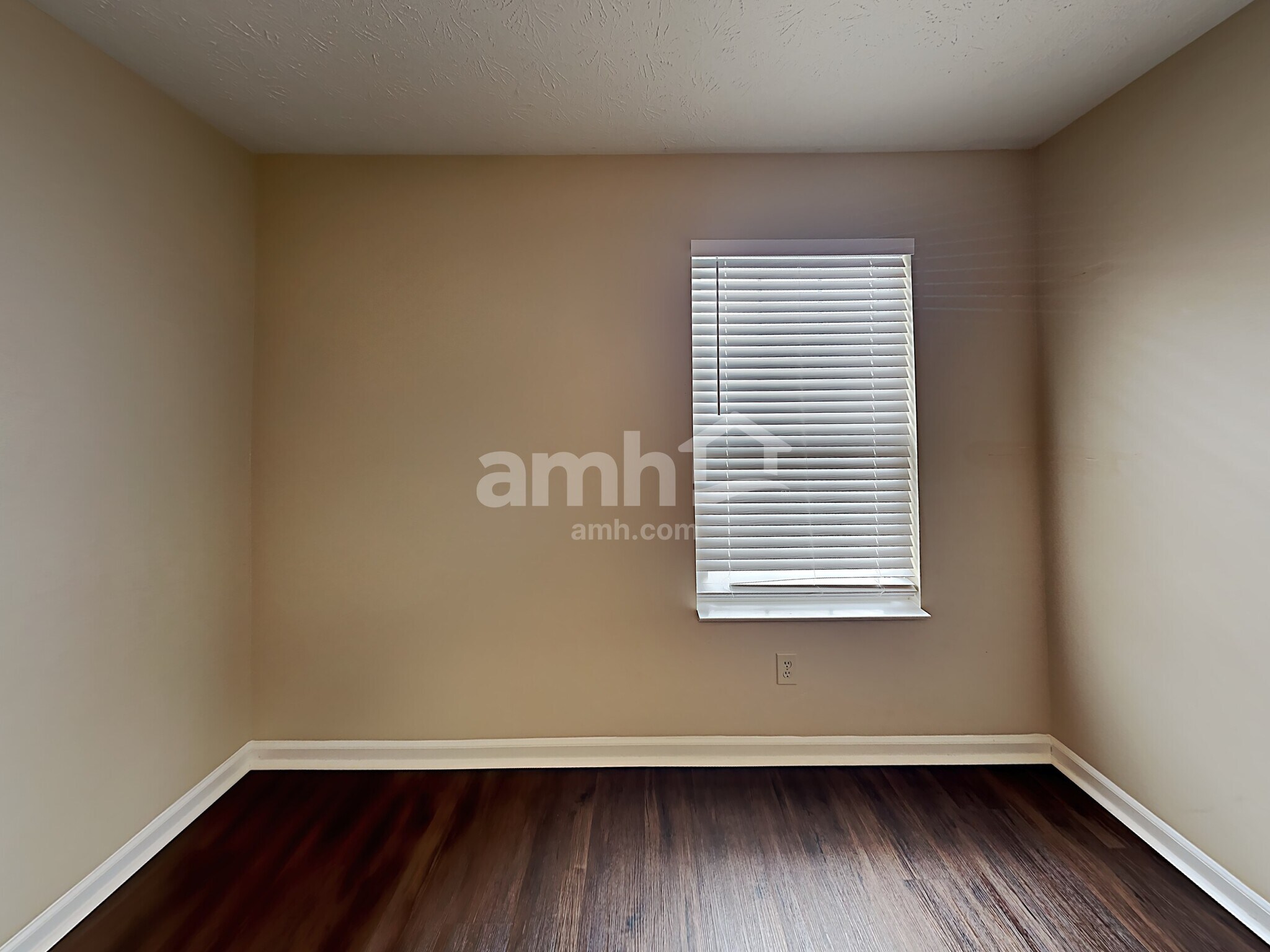 Building Photo - 11532 Pegasus Dr