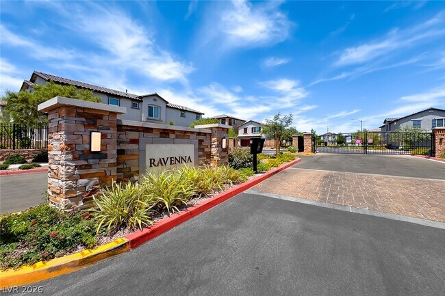 Building Photo - 10634 Sariah Skye Ave