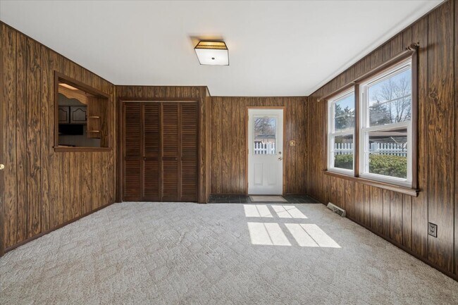 Building Photo - 108 Lavidia Blvd