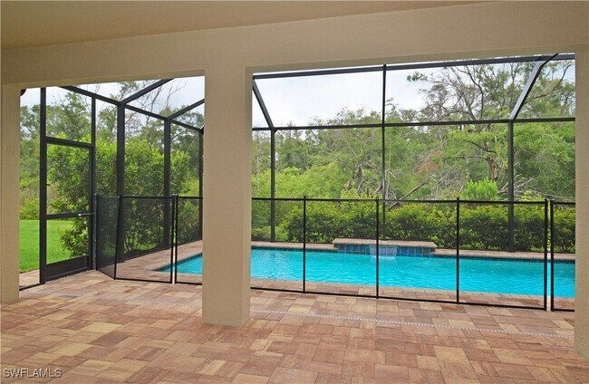 Building Photo - 7602 Cypress Walk Dr