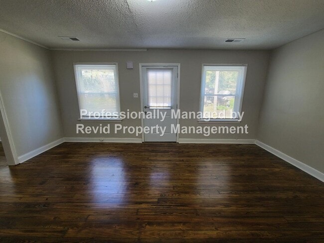 Building Photo - 1419 Depass Rd