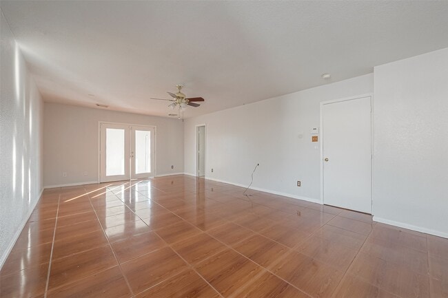 Building Photo - 9407 Demsey Mill Dr